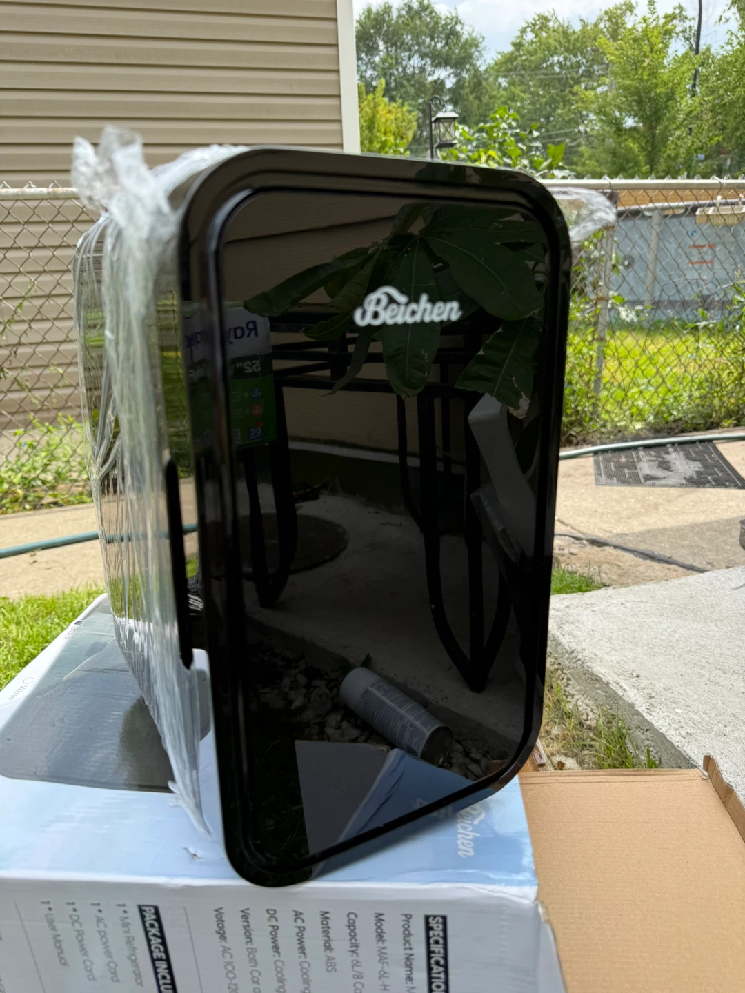 Beichen 6L Mini Refrigerator - photo 2