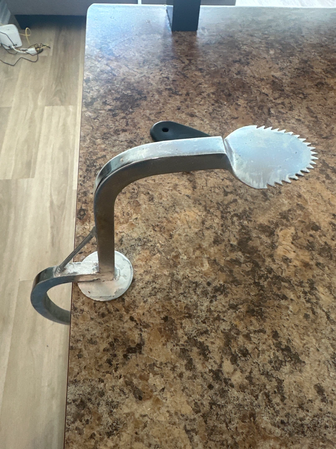 Coconut Grater Clamp