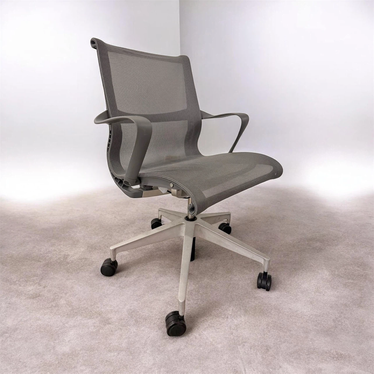 Grey Herman Miller Setu Mesh Office Chair Desk Ergo Chair