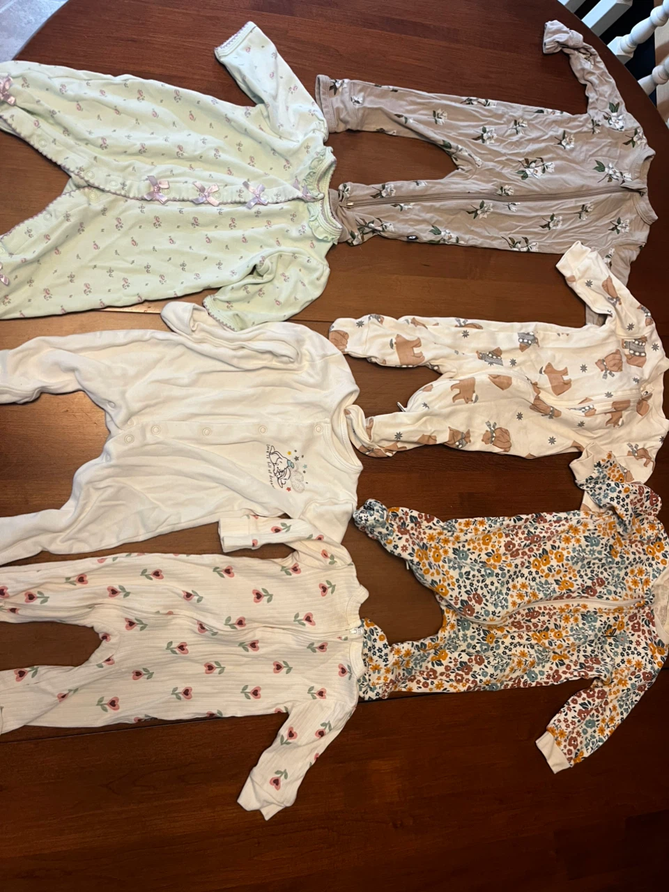 Baby Girl Clothes size 0-3 months - photo 2