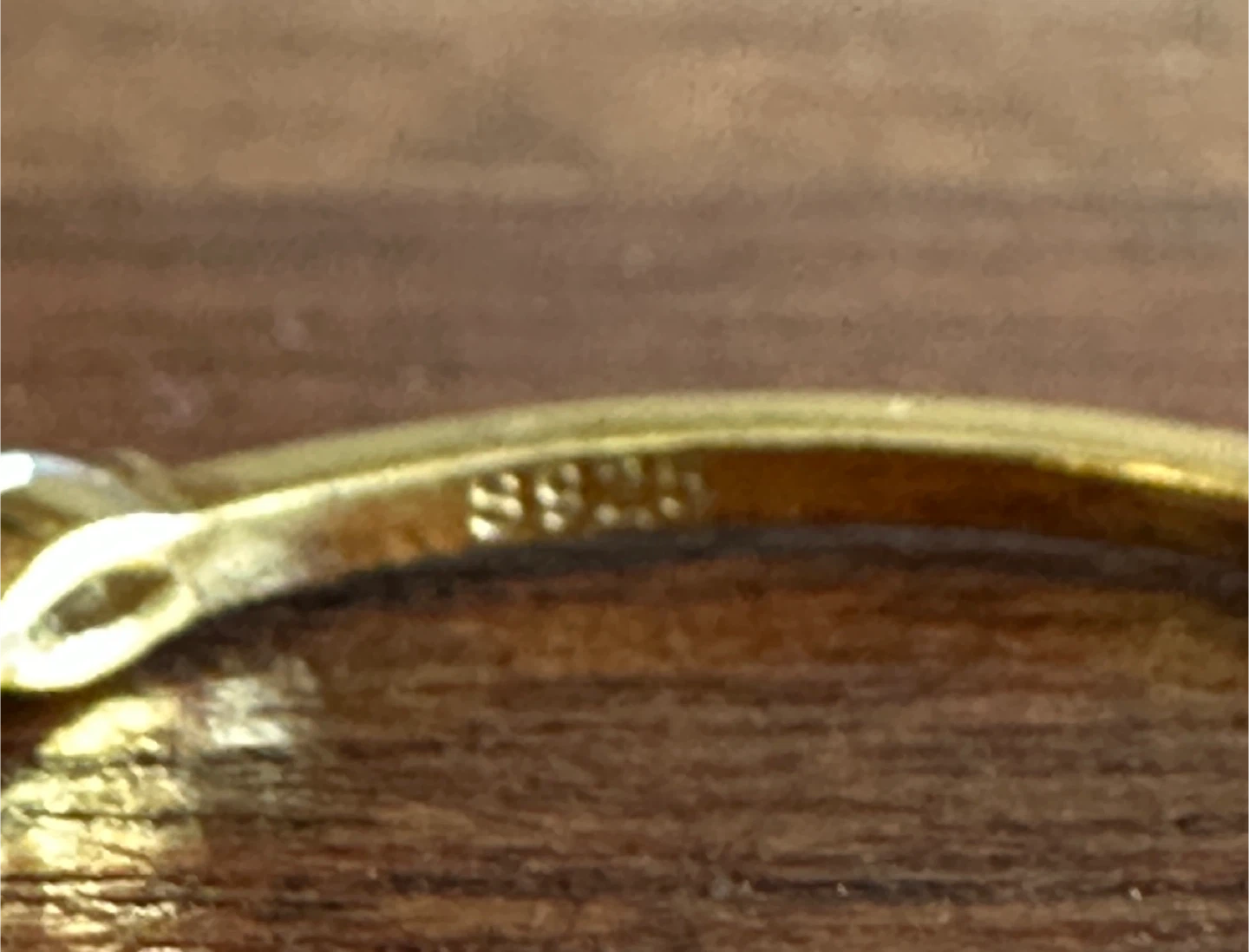 Gold-plated  marquise ring - $5 - East York - photo 2
