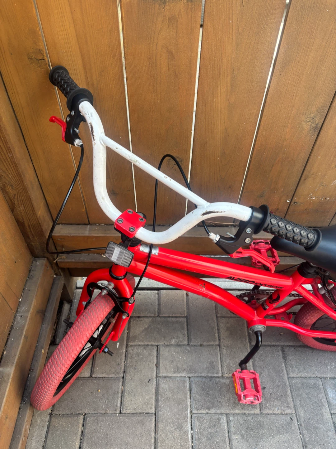 Avigo Xtreme BMX Bike - Red - photo 3