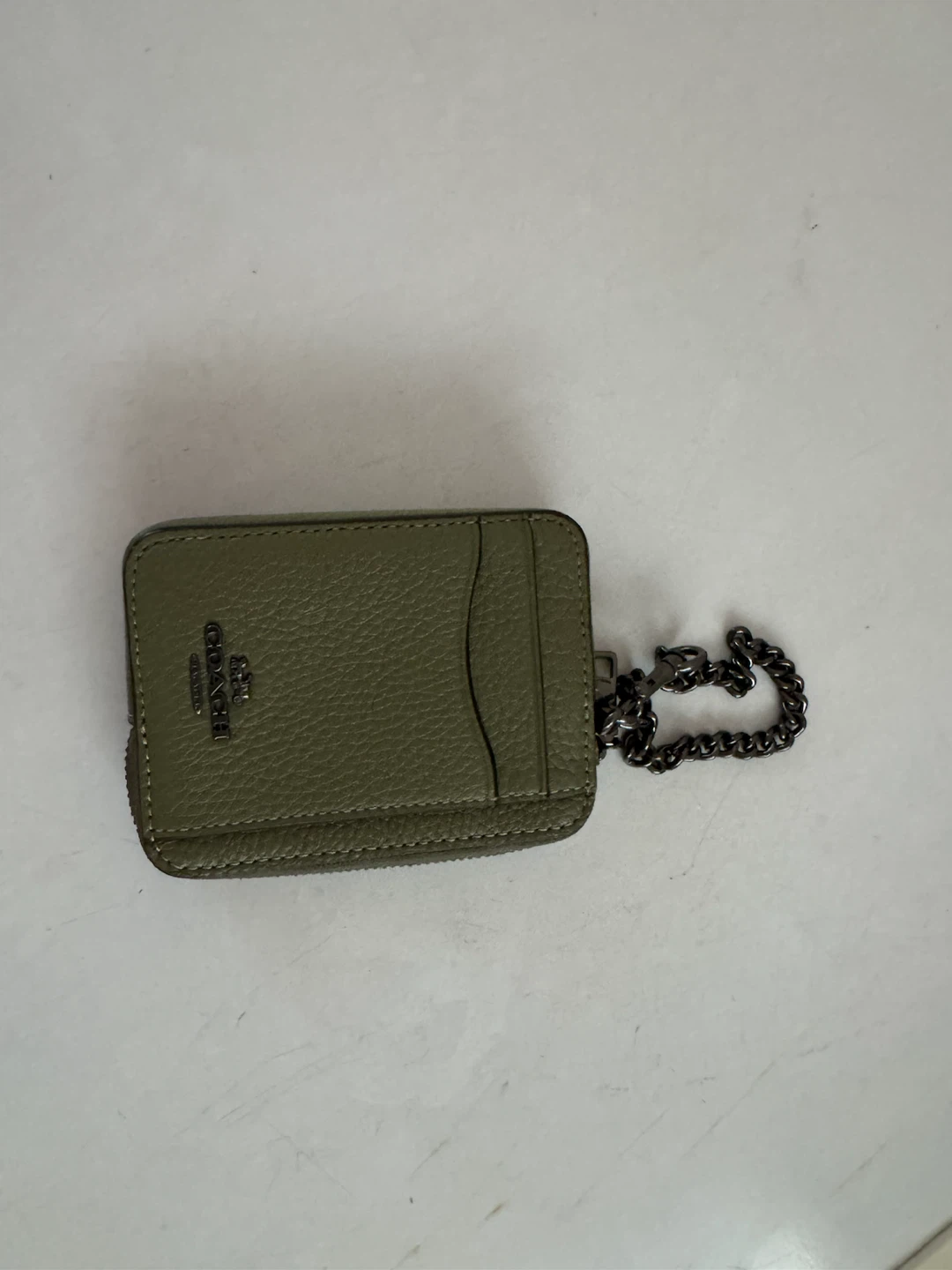 Coach Green Leather Zip Card Case with Chain - photo 2