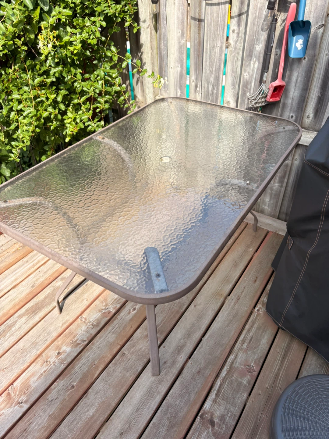 Glass top patio table with umbrella hole - photo 2