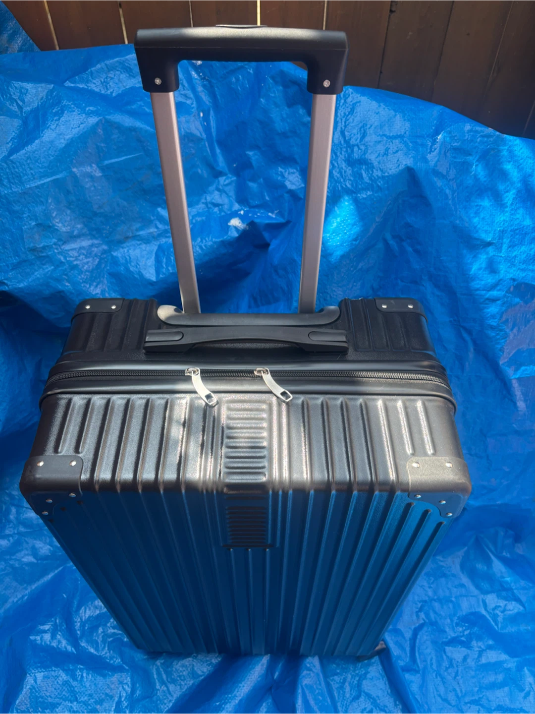 Black Hardshell Spinner Luggage - photo 2