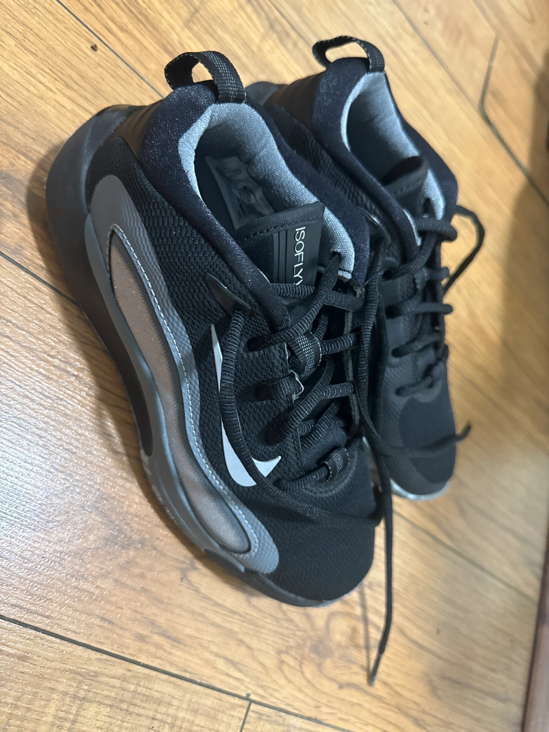 Nike ISPA Low Top Sneakers - photo 2