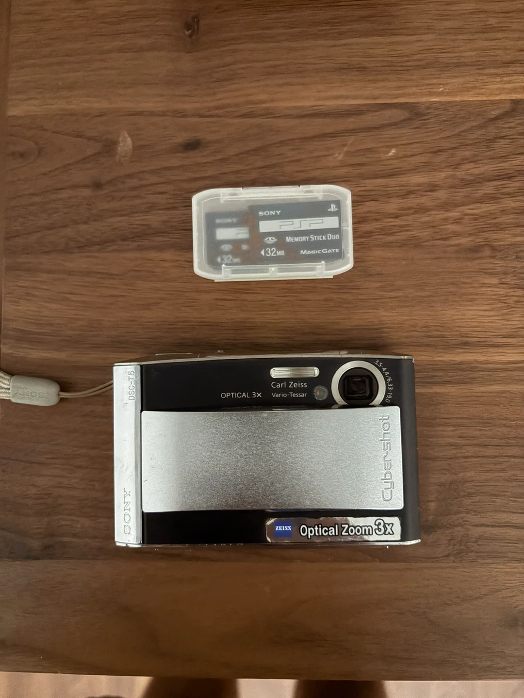 Vintage Sony Cyber-shot Digital Camera - Complete Bundle - photo 2
