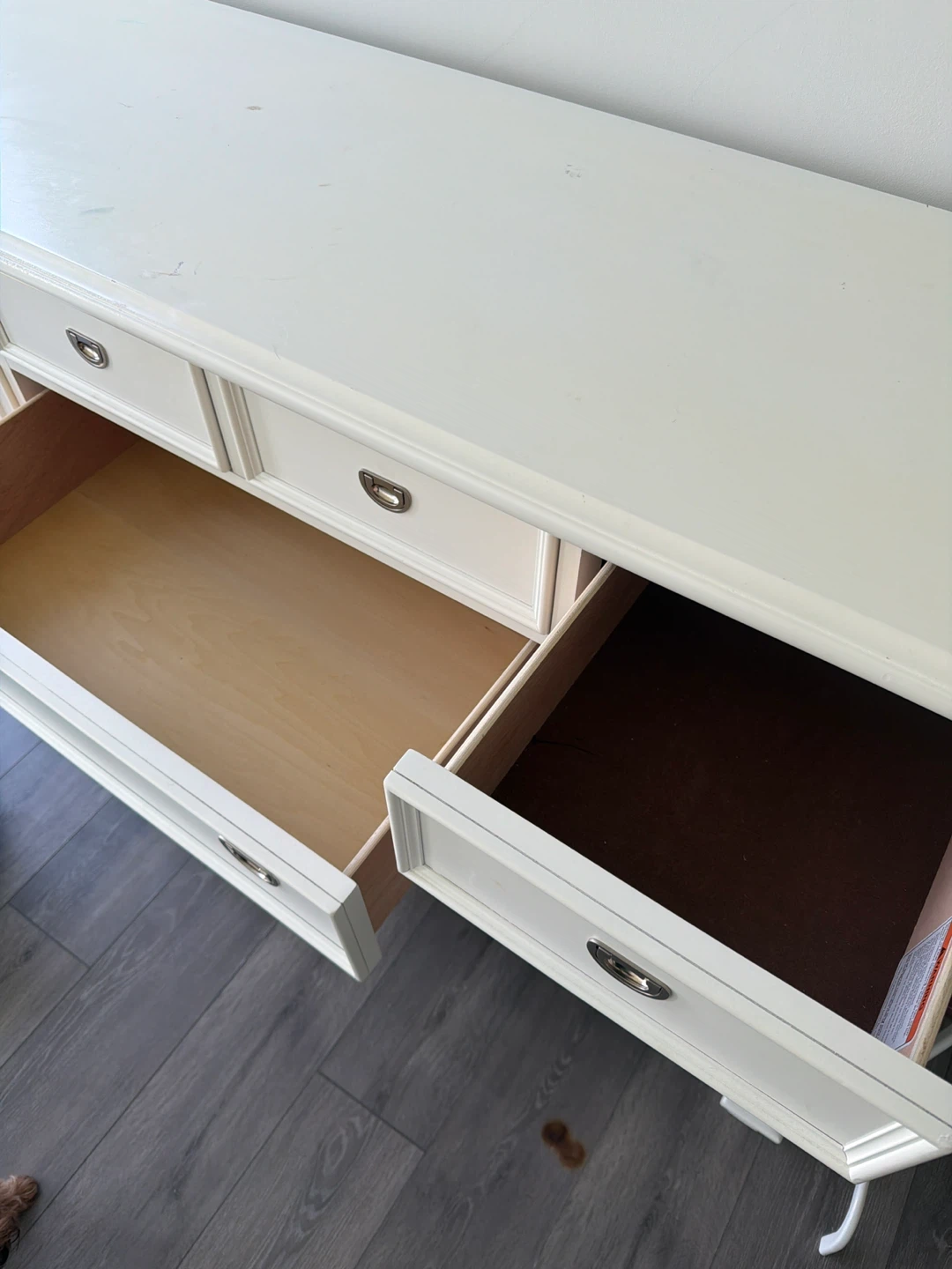 White Dresser with 9 Drawers - photo 3