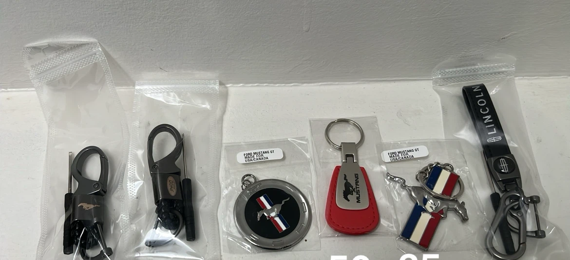 Ford Mustang GT & Lincoln Keychains