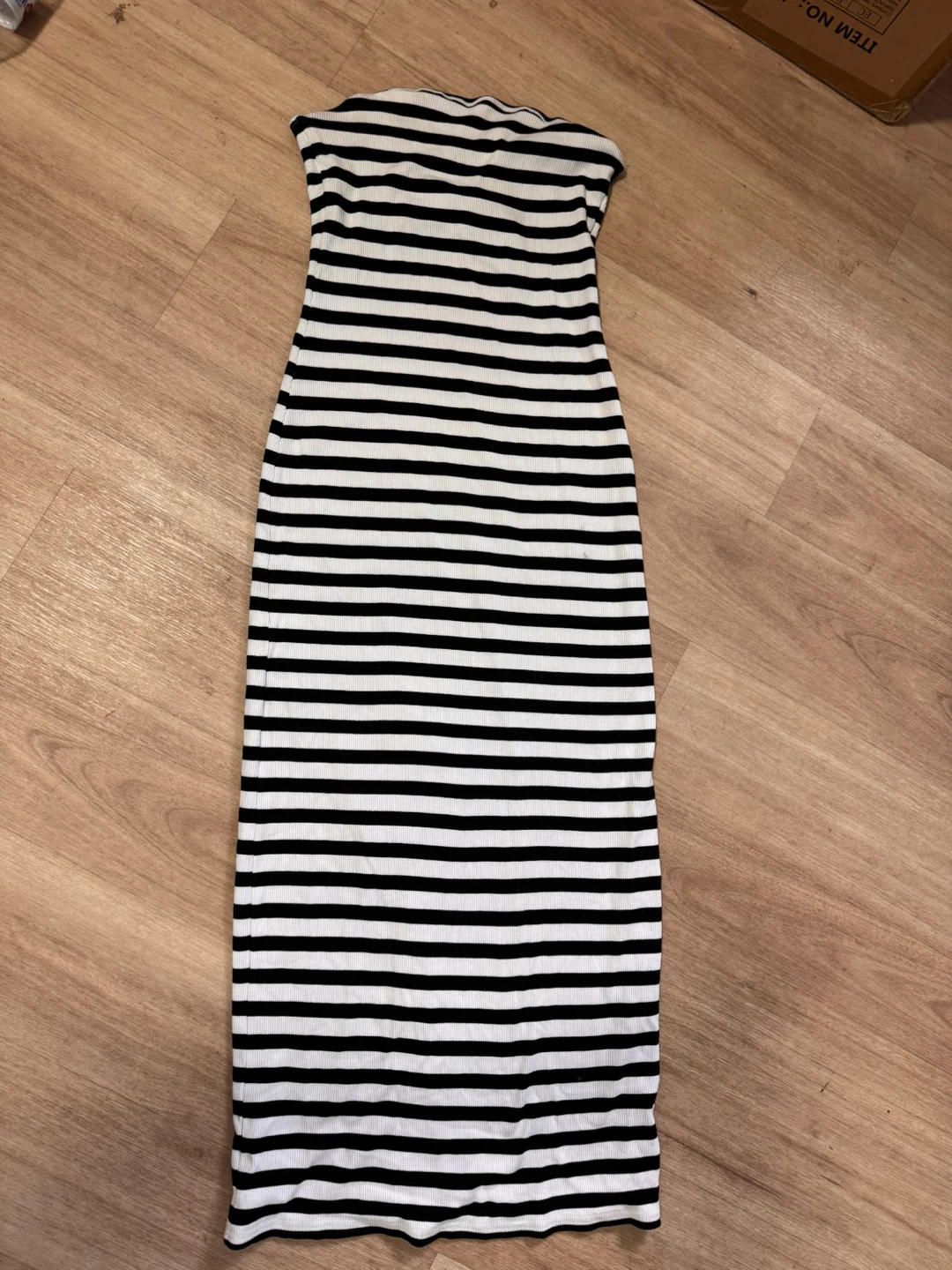 Shein NYC Graphic T-Shirt & Divided by H&M Striped Dress Bundle