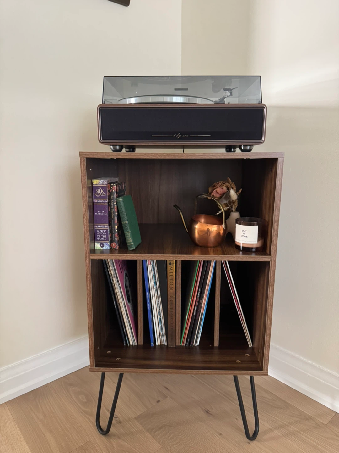Record Player Stand