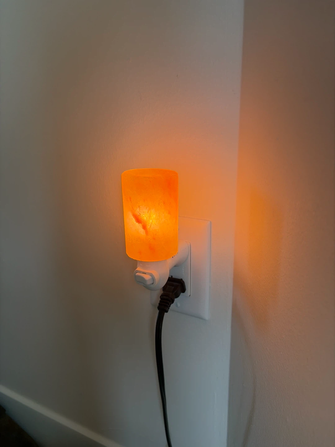 Himalayan Salt Light Plug-in