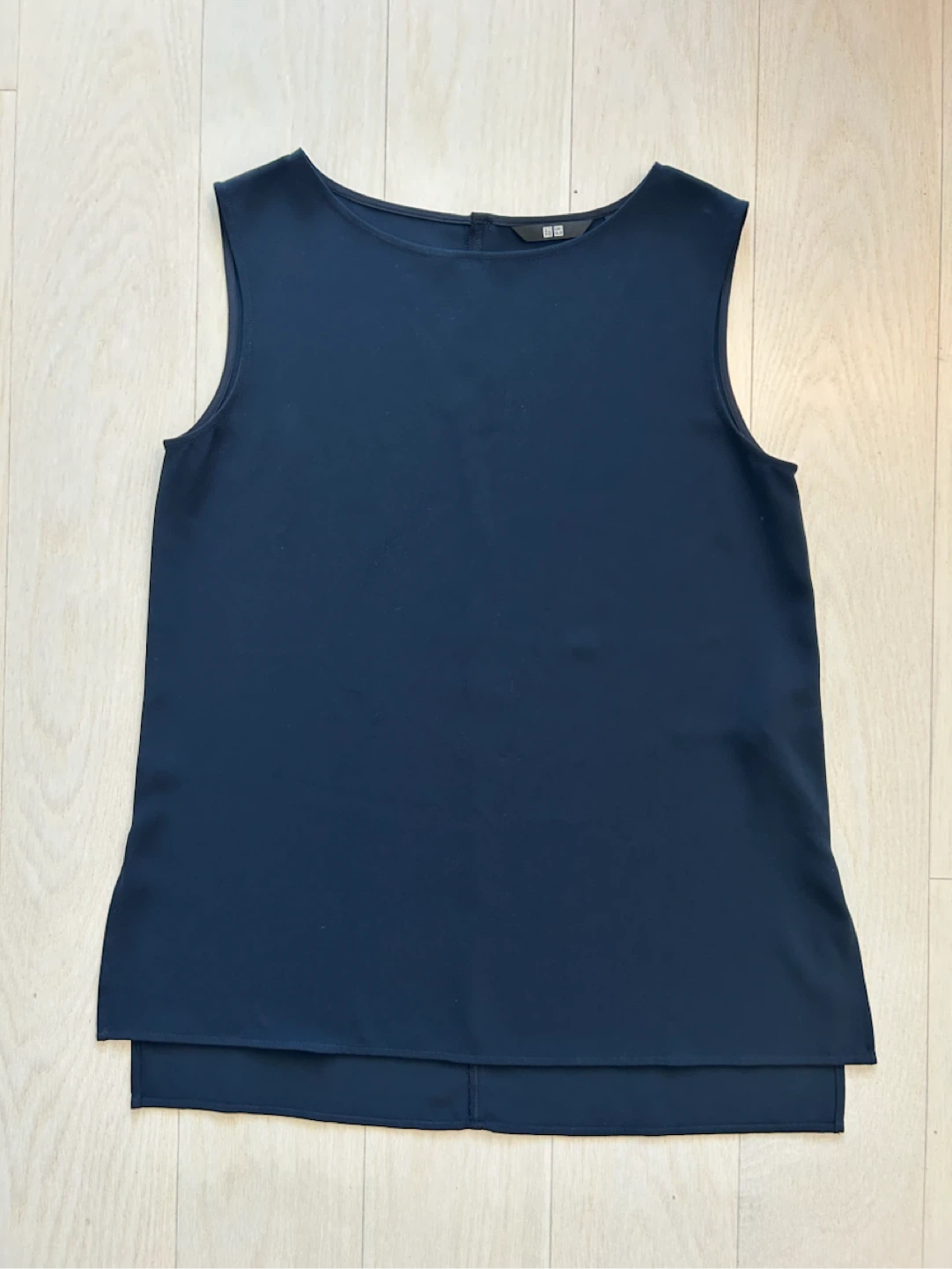 Uniqlo Sleeveless Top - Navy