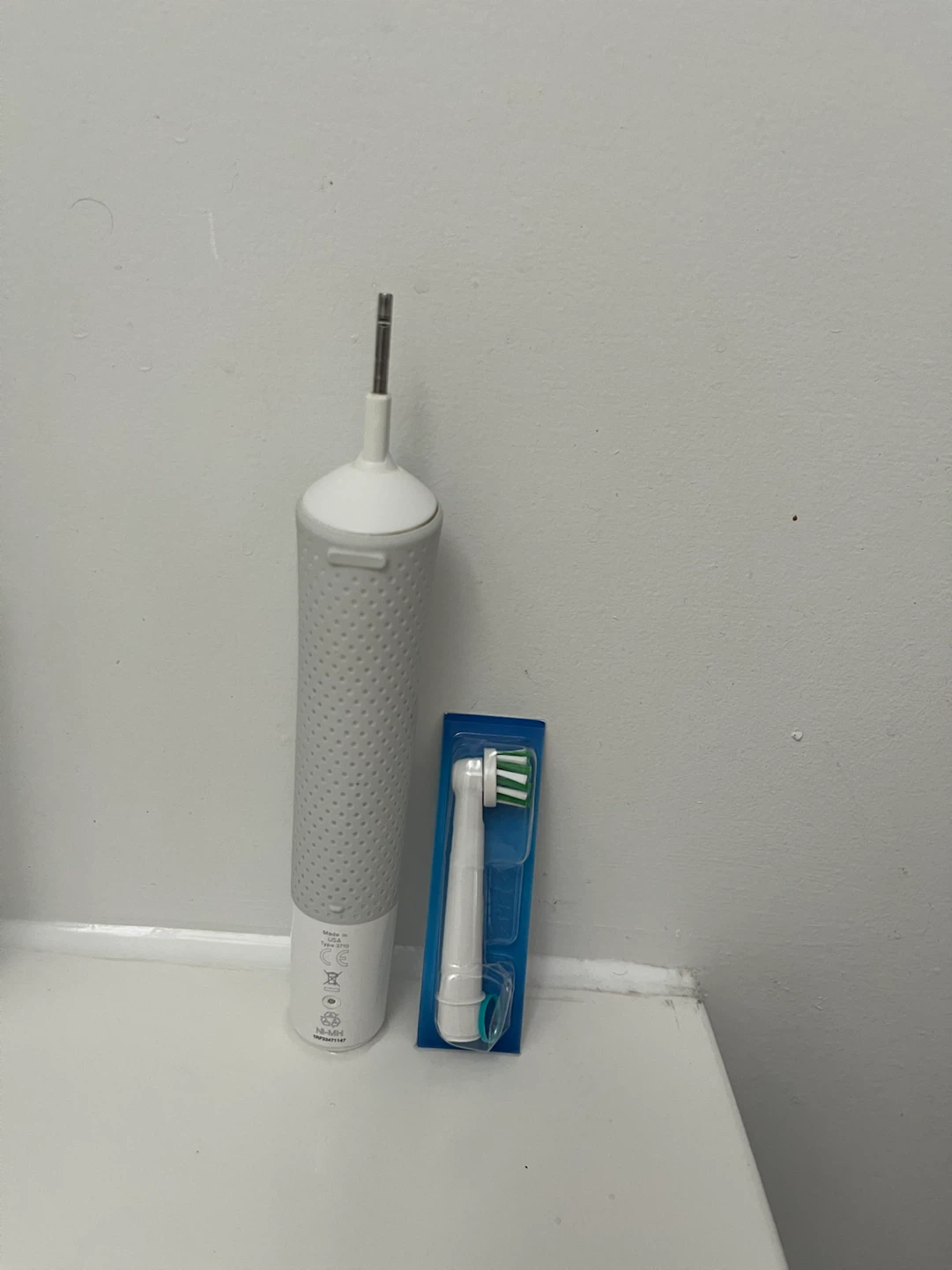 Oral b pro 300 - photo 2