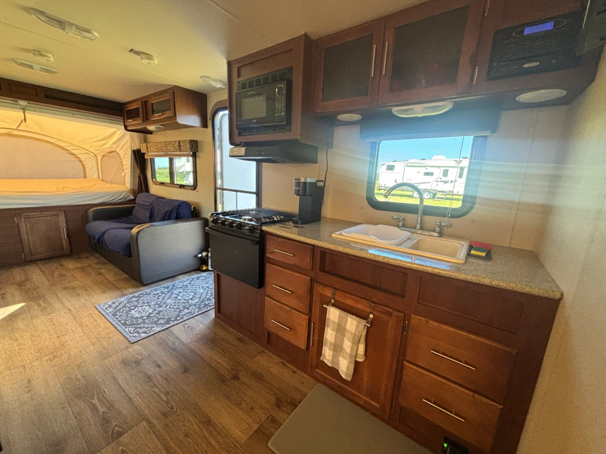 2015 Dutchmen RV Aerolite 224ES Pop-up Camper - photo 2