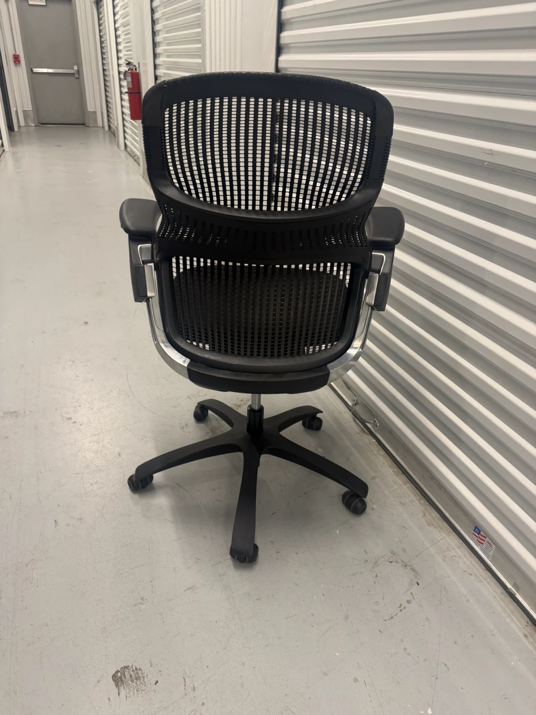 Knoll Generation Black Ergonomic Office Chair - photo 3