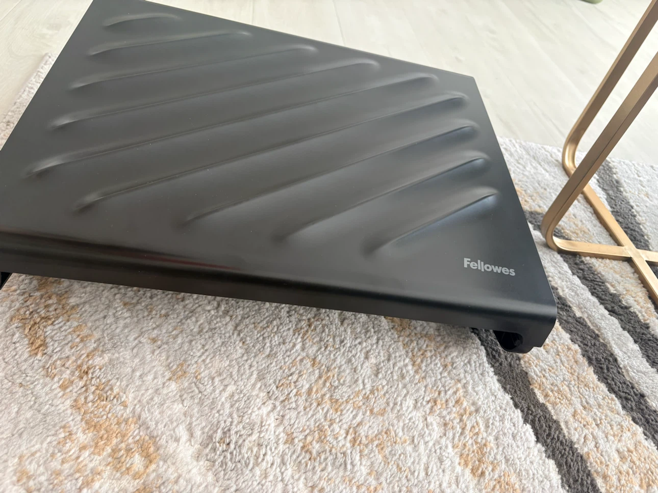 Fellowes Breyta Ergonomic Adjustable Foot Rest Black
