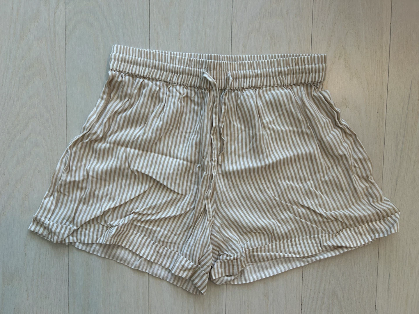 Vero Moda Striped Lounge Shorts