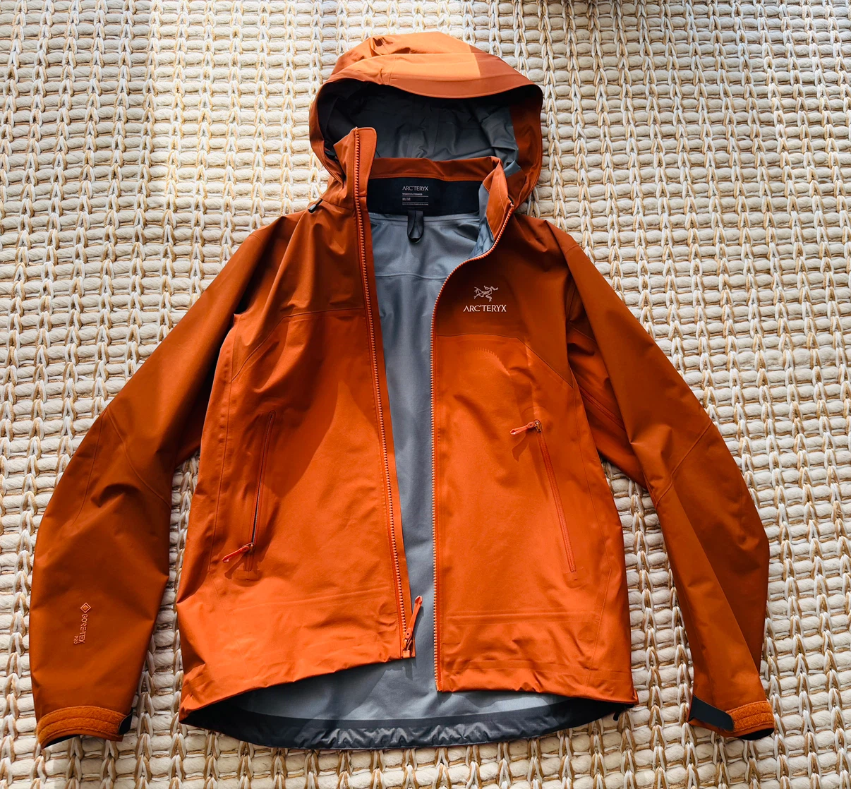 Arc'teryx Women's Beta AR Jacket - BRAND NEW - photo 5