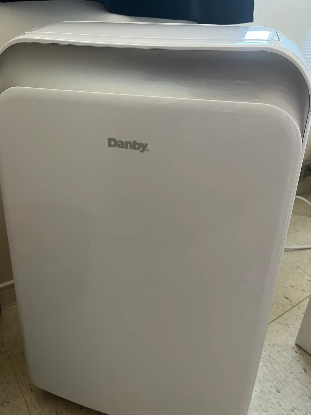 Danby Portable Air Conditioner - photo 2