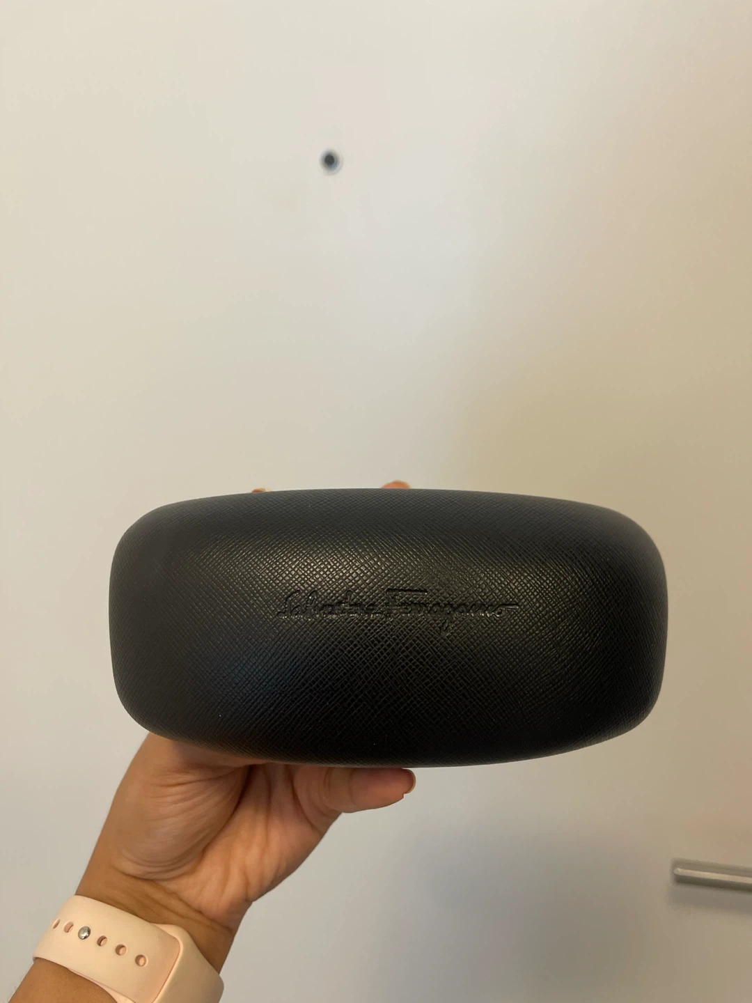 Salvatore Ferragamo sunglasses with case - photo 4