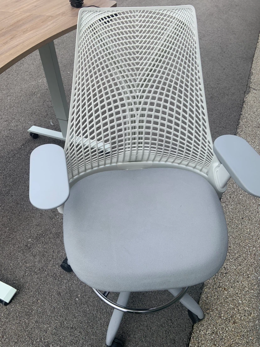 Adjustable Standing Desk with Ergonomic Office Chair - photo 4