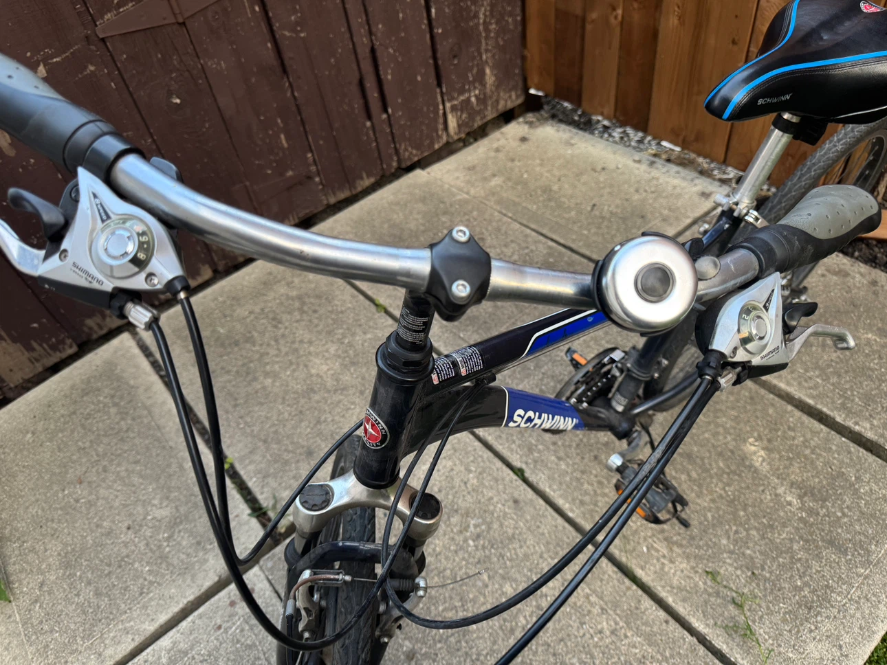 Schwinn Hybrid Bicycle - photo 5