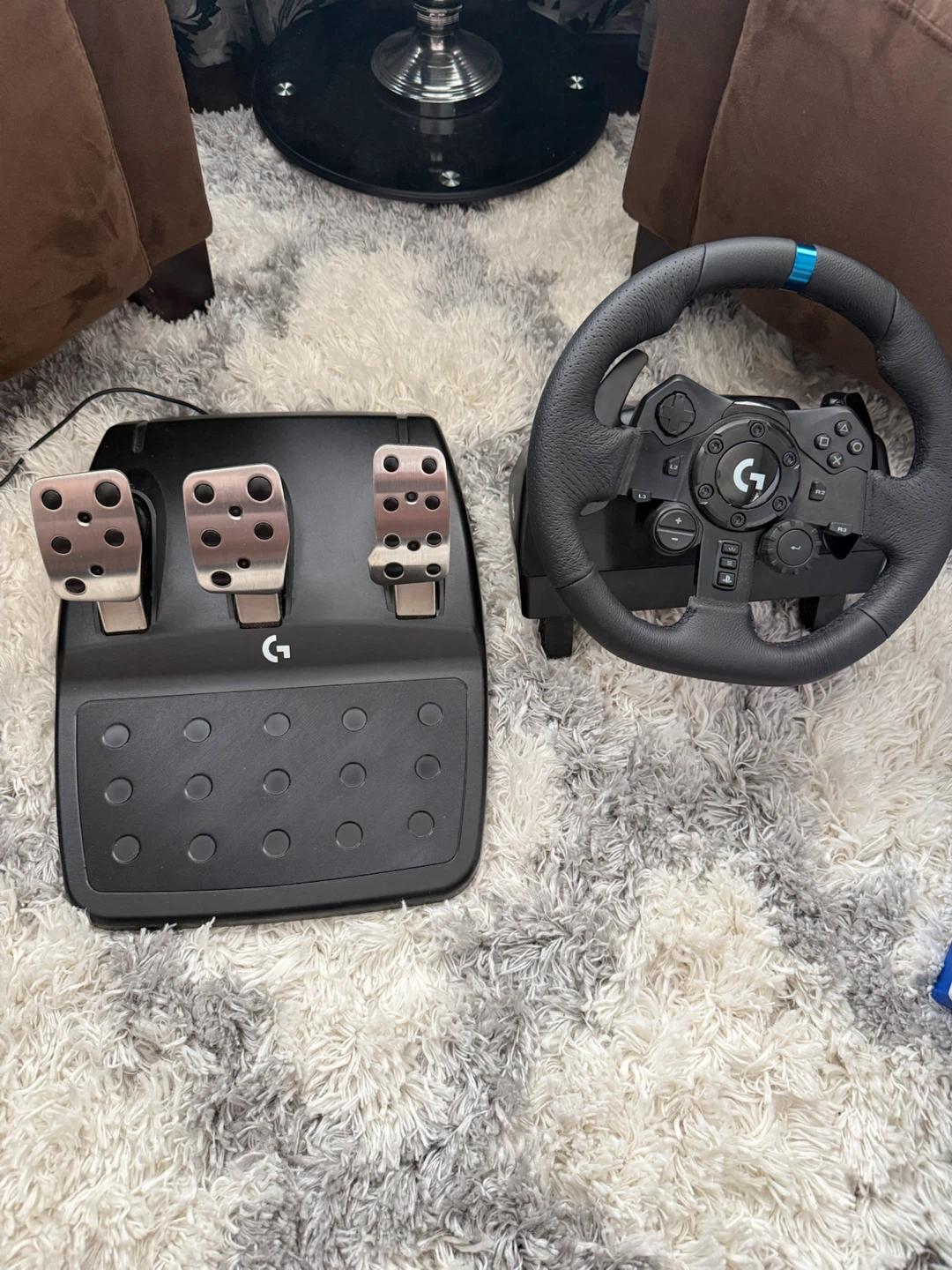 Logitech G923 Steering wheel + Padel's - photo 2
