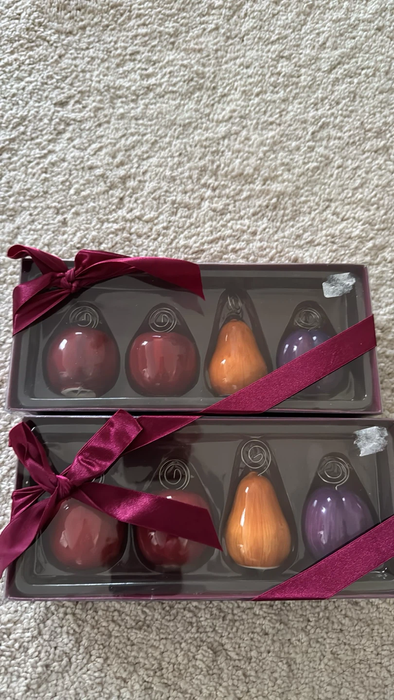 Place card holders -Fruit Ornament