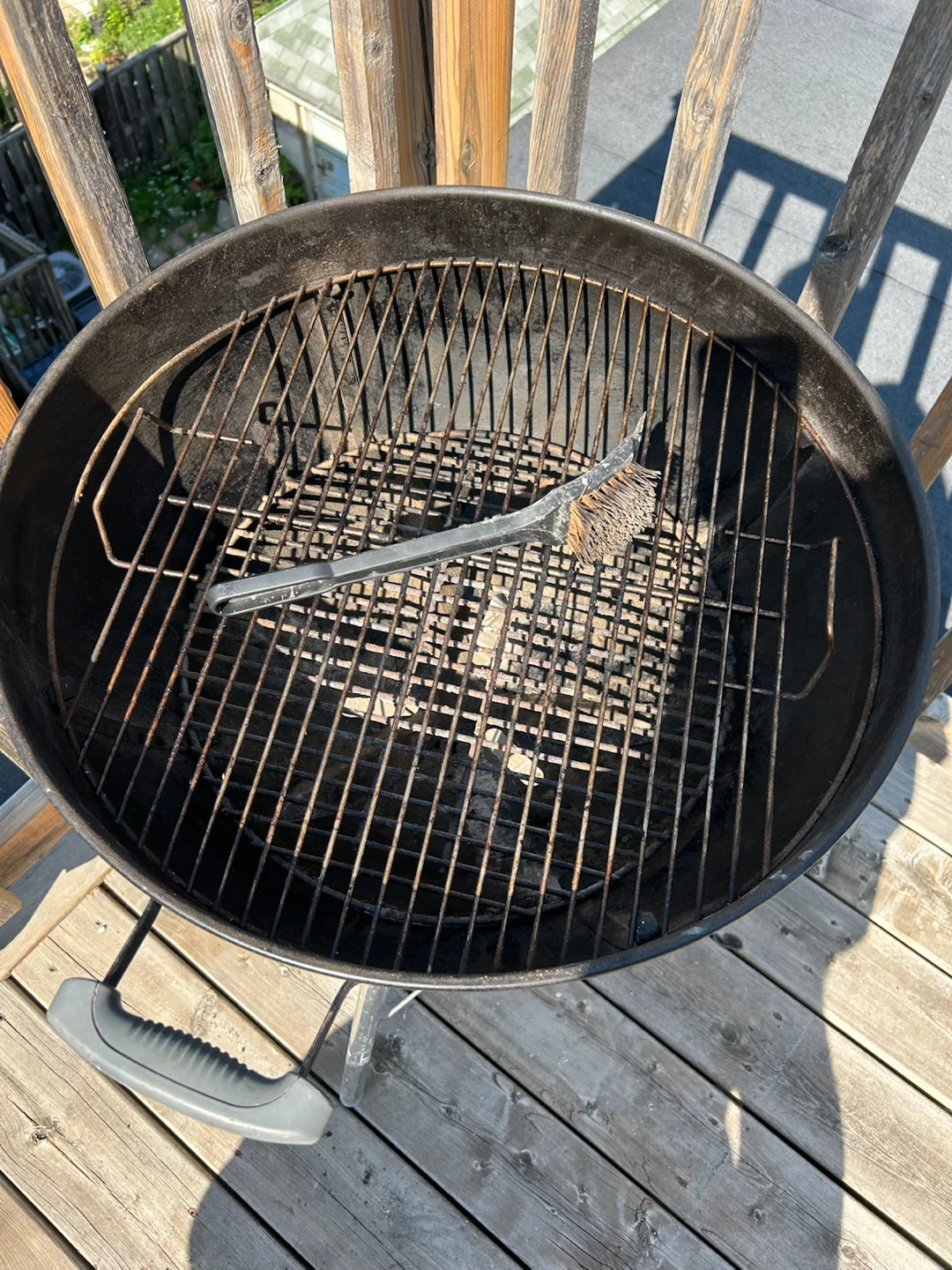 Weber Kettle Charcoal Grill - photo 4