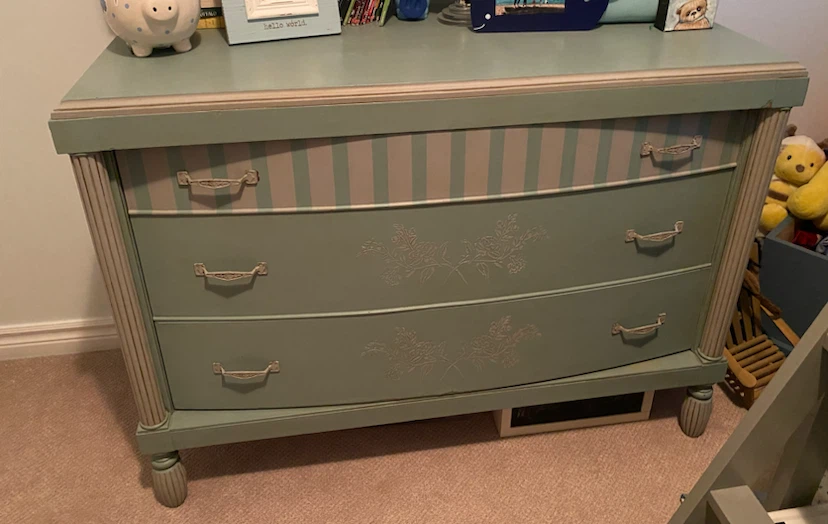 3-Drawer Dresser - photo 2