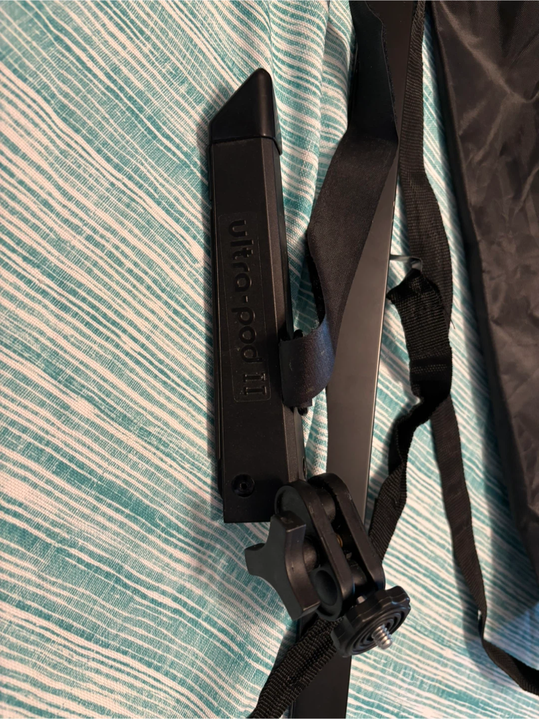 Ultra-Pod II Tripod with Carrying Bag - photo 4