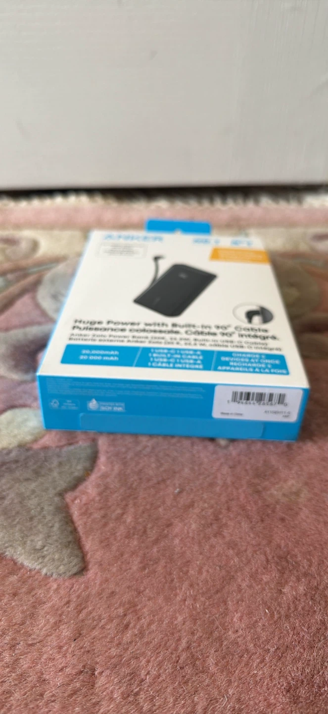 New Anker Zolo 20,000mAh Power Bank with Built-in 90° Cable - photo 2