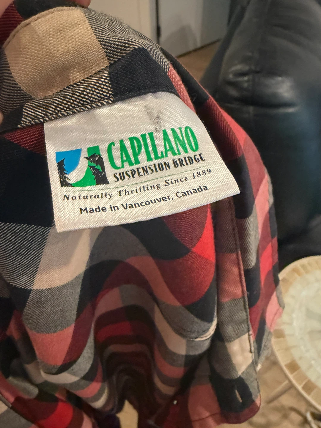 Capilano Suspension Bridge Plaid Shirt - Large - photo 4