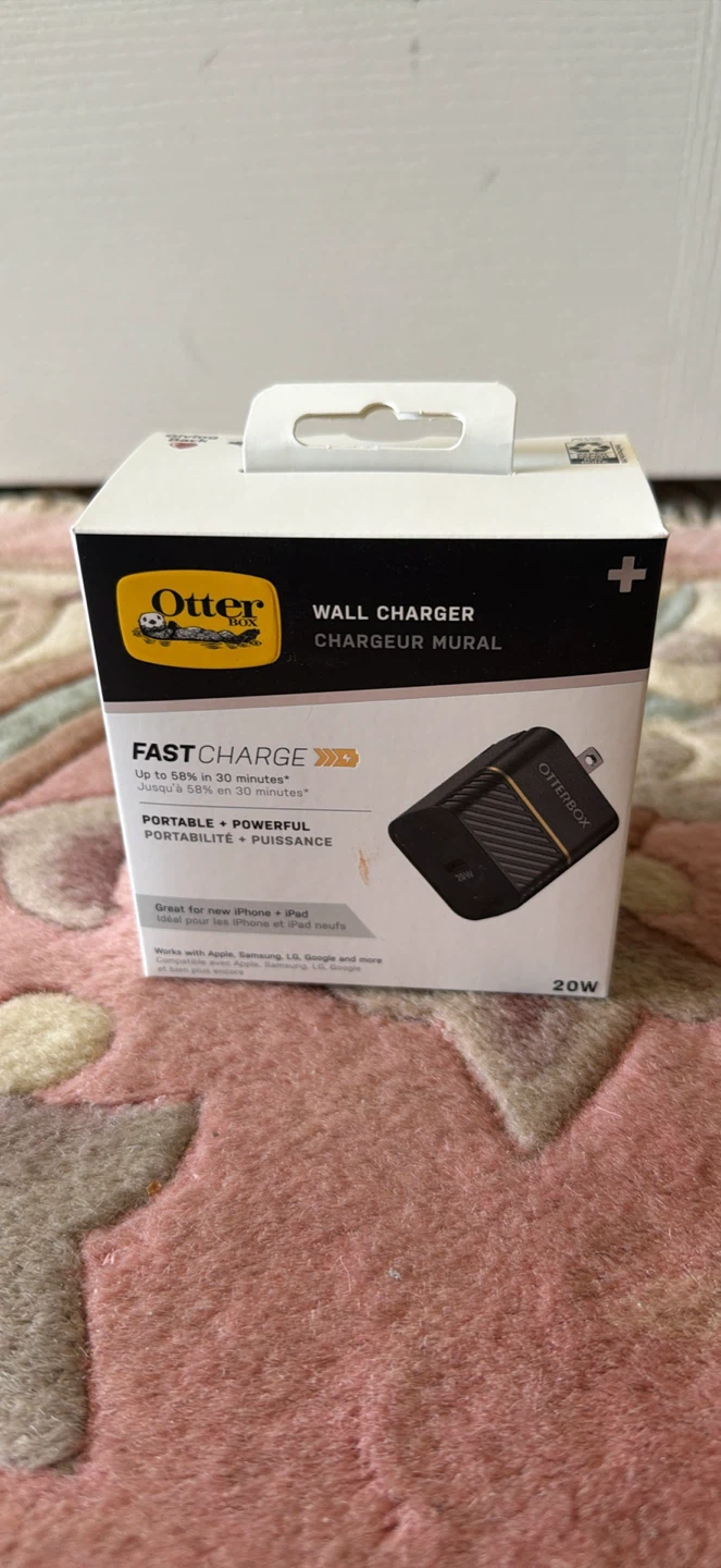 New OtterBox Fast Charge USB-C 20W Wall Charger