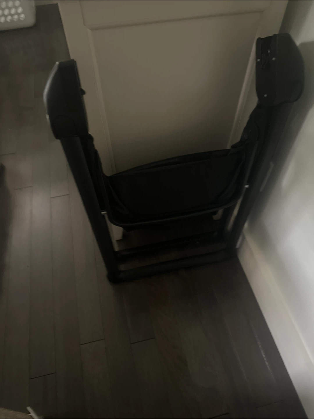 Nuna Bassinet and Base Stand - photo 4