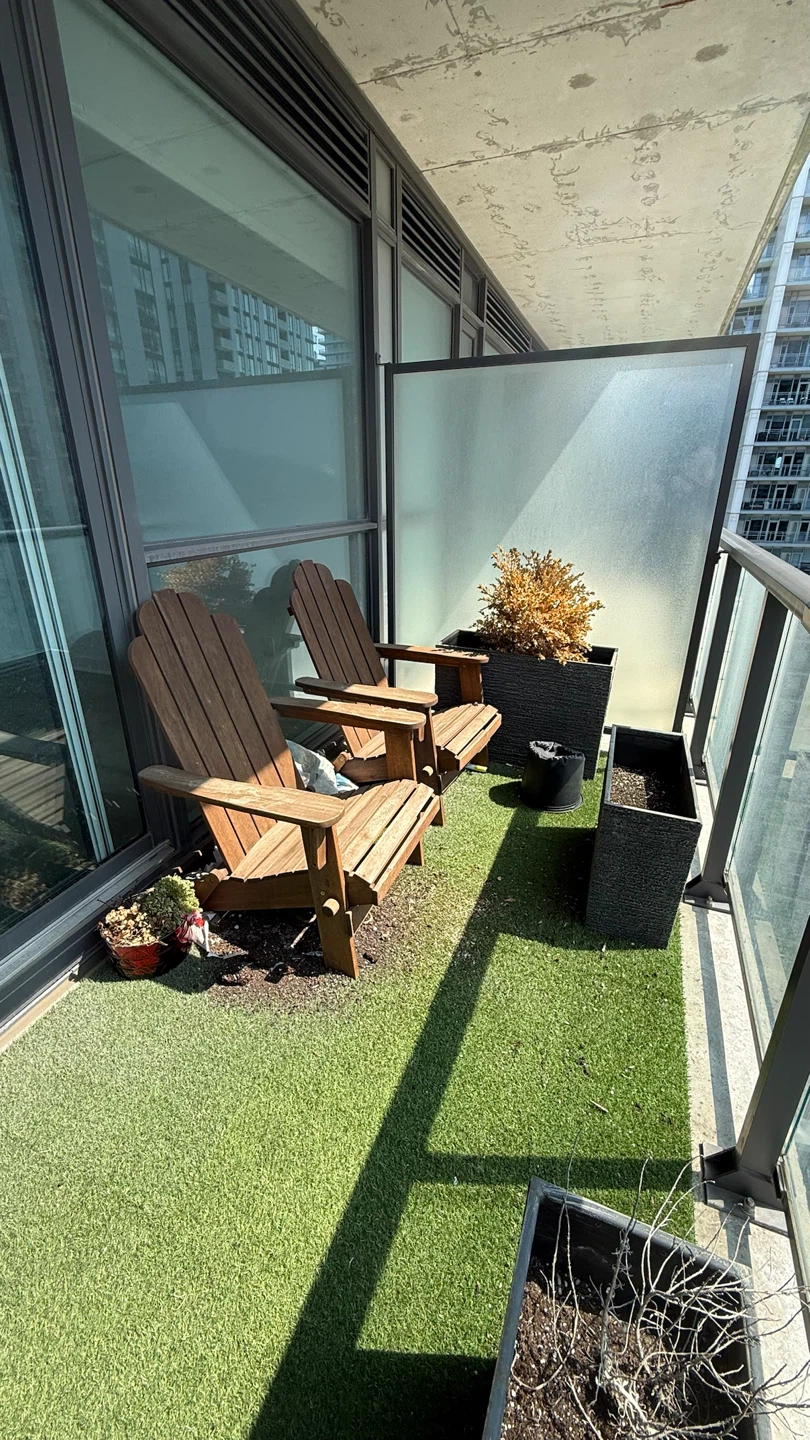 Chairs - photo 2