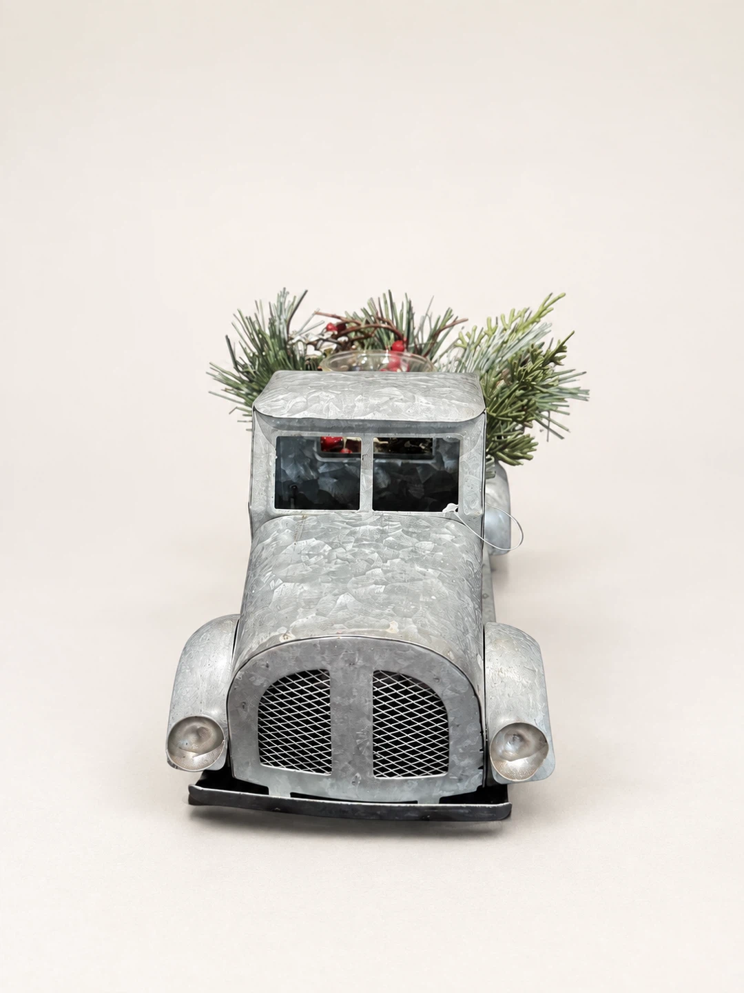 Galvanized Metal Christmas Truck Centerpiece - photo 3