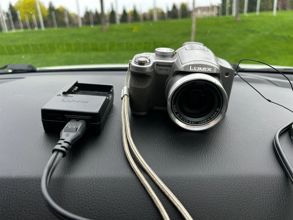 Panasonic Lumix DMC-FZ8 Digital Camera