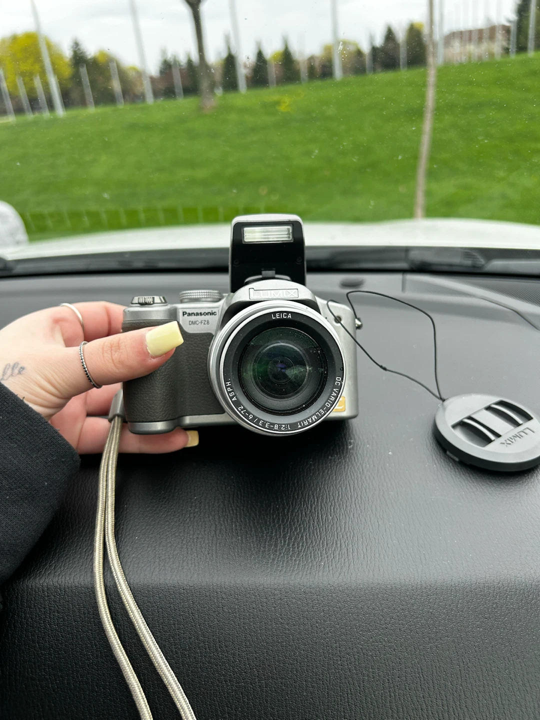Panasonic Lumix DMC-FZ8 Digital Camera - photo 2