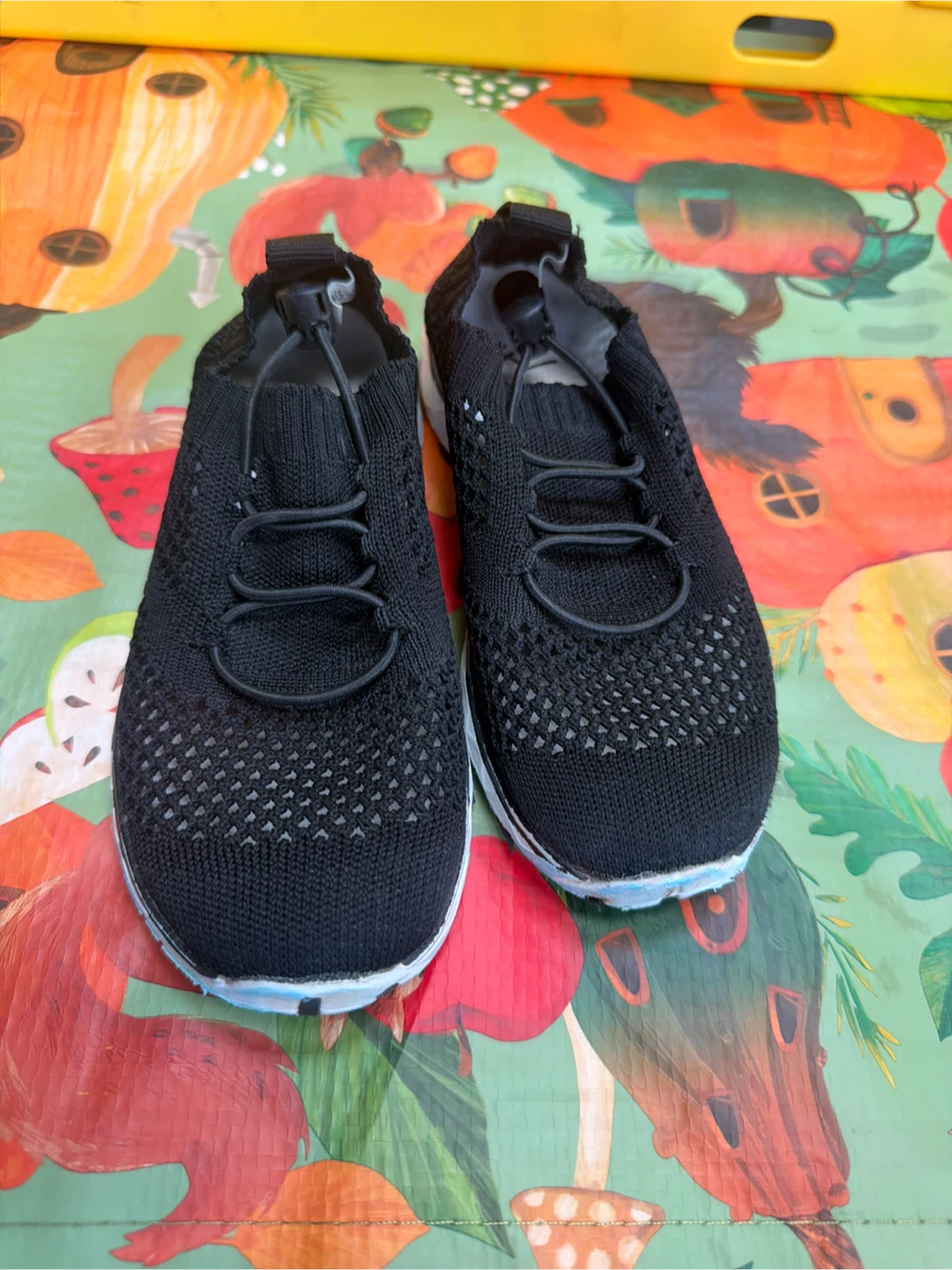 ALFA-ADEX Black Knit Shoes