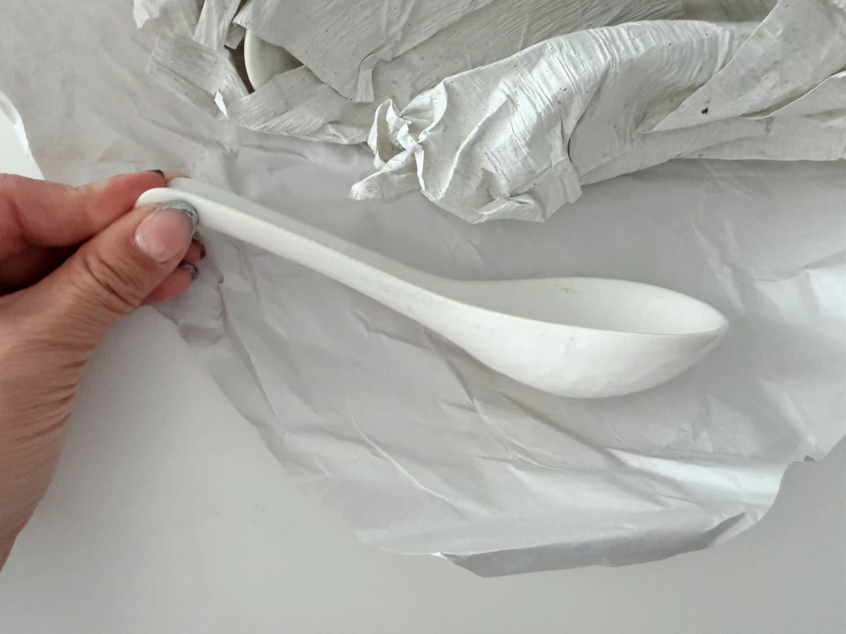 White Ceramic Asian Soup Spoon x4 - photo 2
