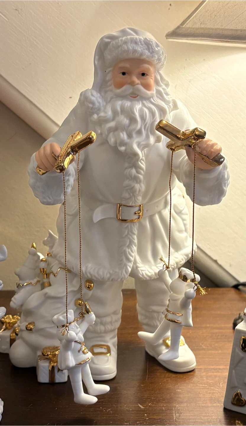 ✨✨Porcelain Santa Puppeteer Christmas Decor Set - photo 3