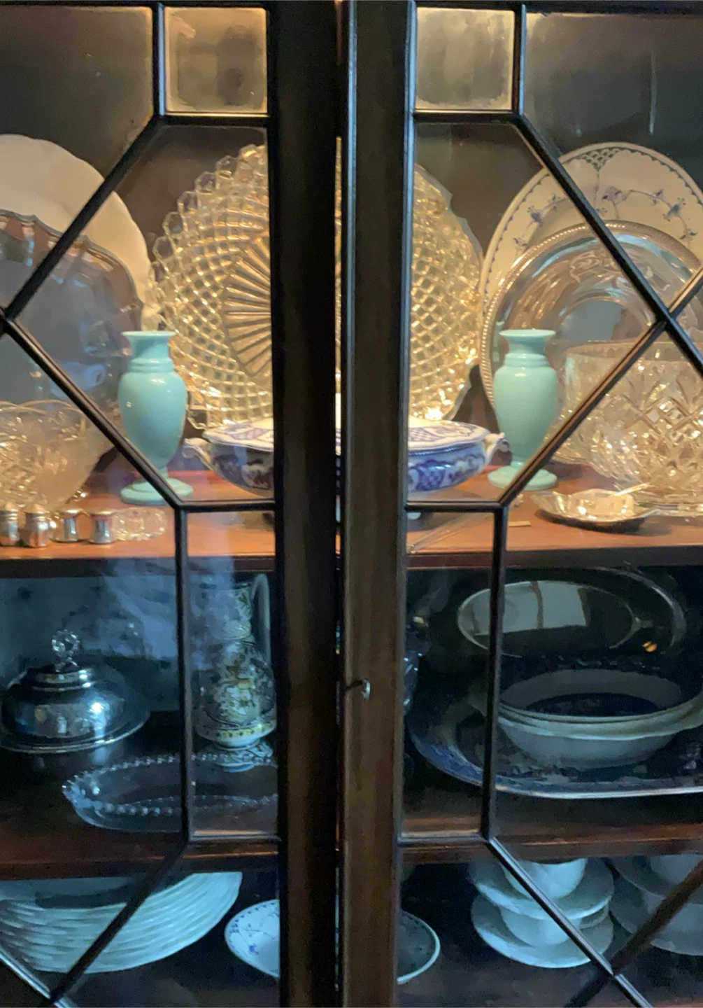Oak China Cabinet - photo 4