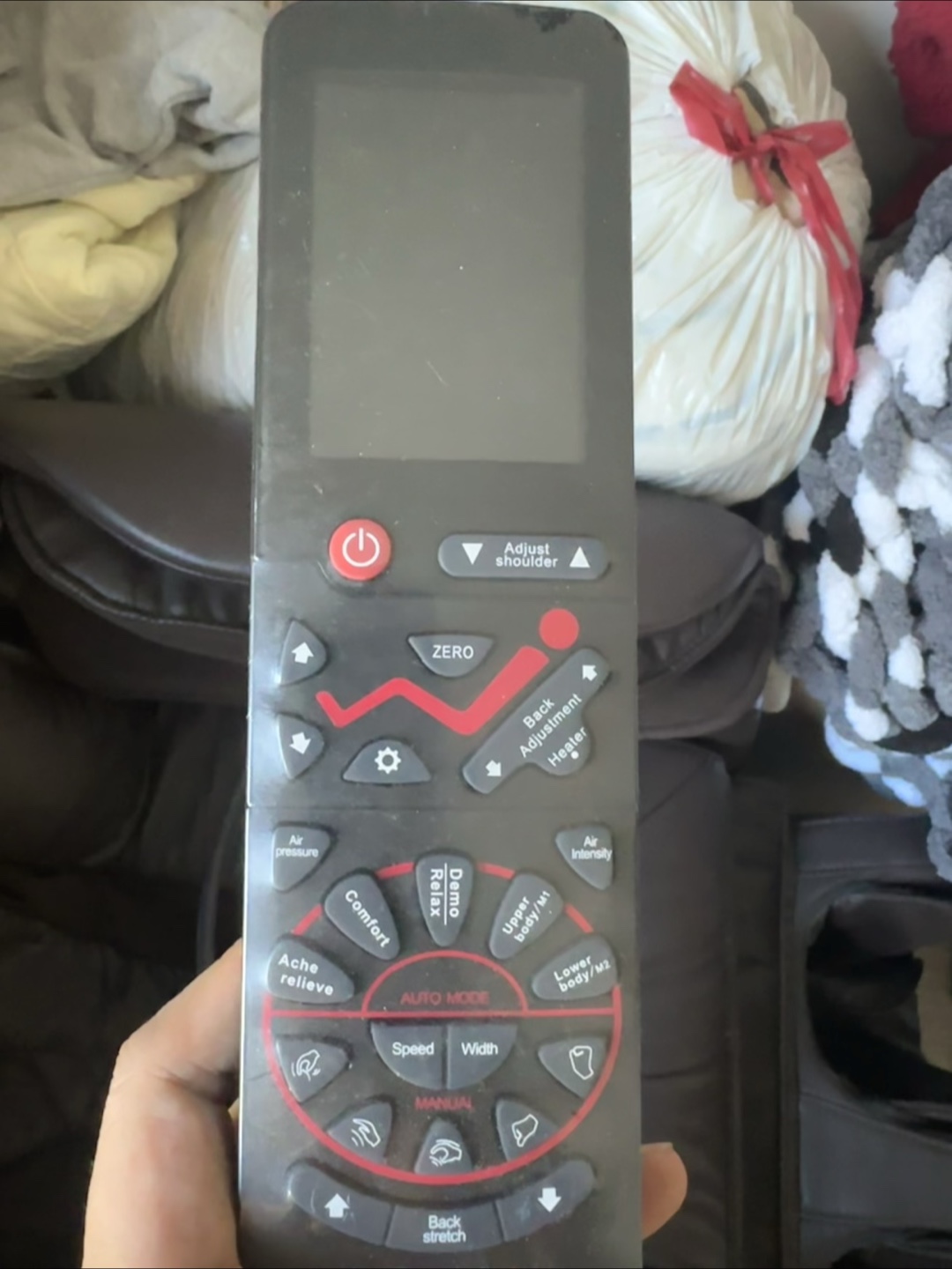 Osaki TITAN Pro 8500 Full Body Massage Chair – Local Pickup - photo 2