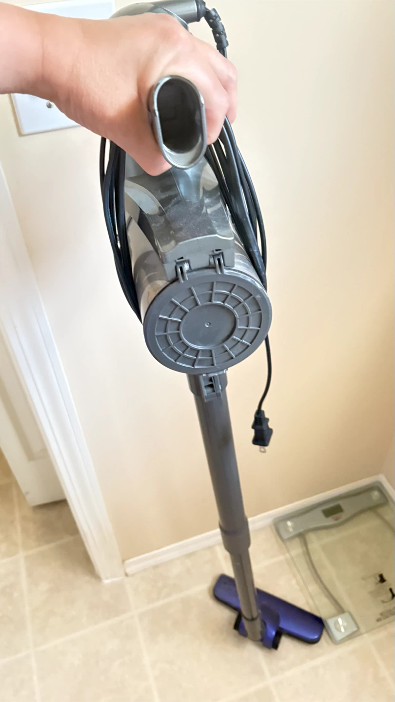 Corded Vacuum Cleaner - photo 4