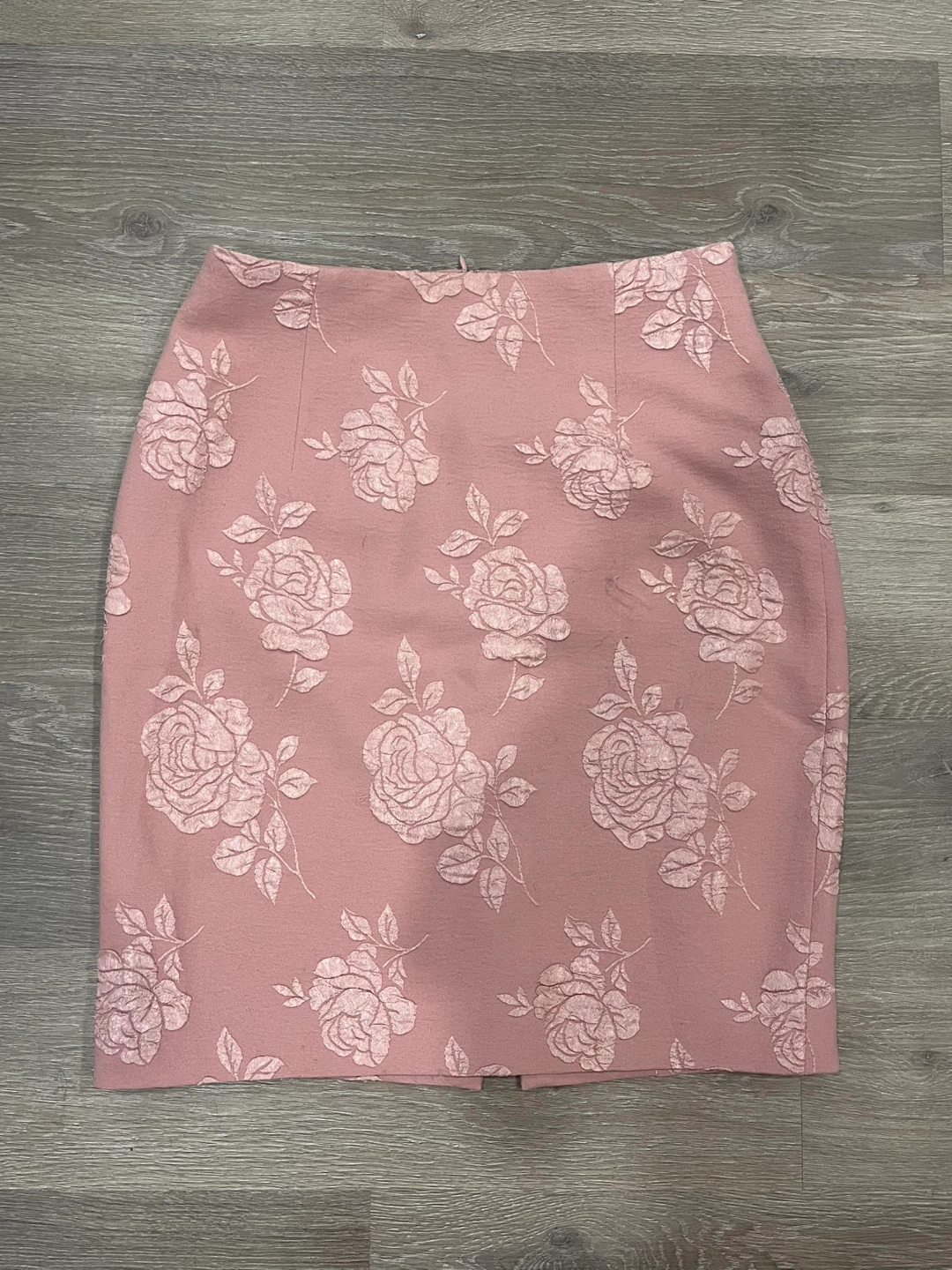 Origins Pink Rose Brocade Suit Set - photo 5