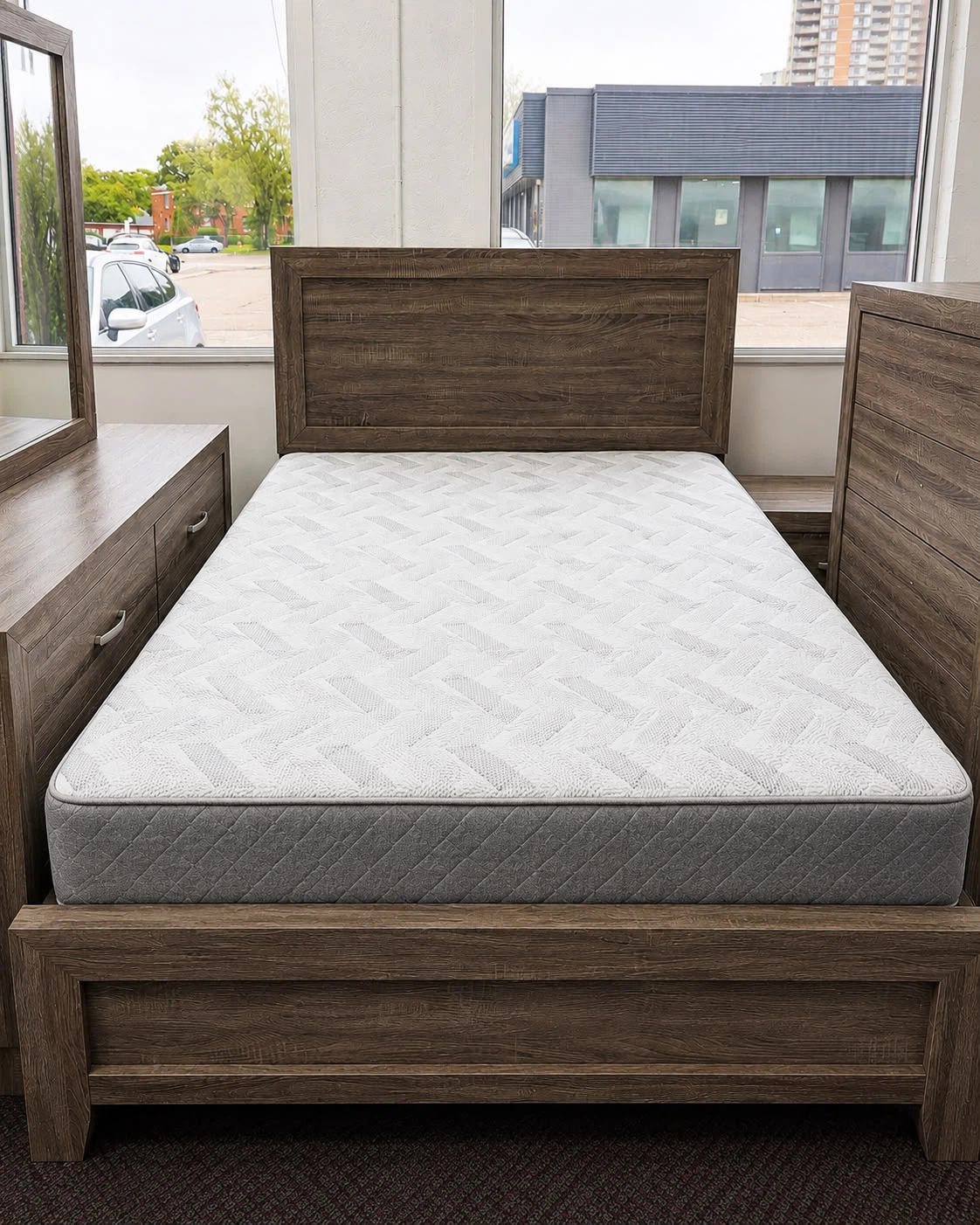 Wooden bed frame with mattress - photo 3