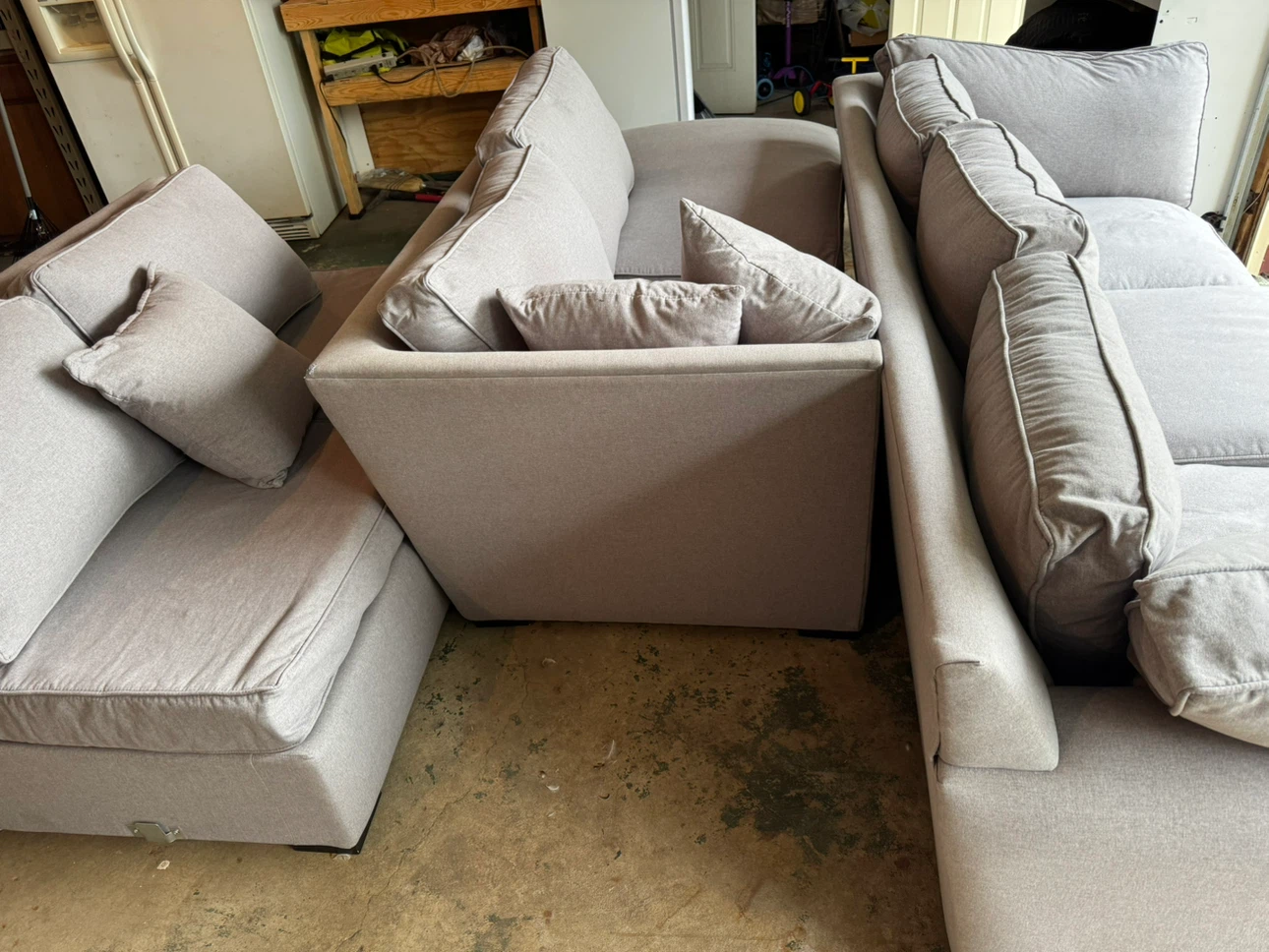 Light Gray Sectional Sofa with Pillows - photo 5