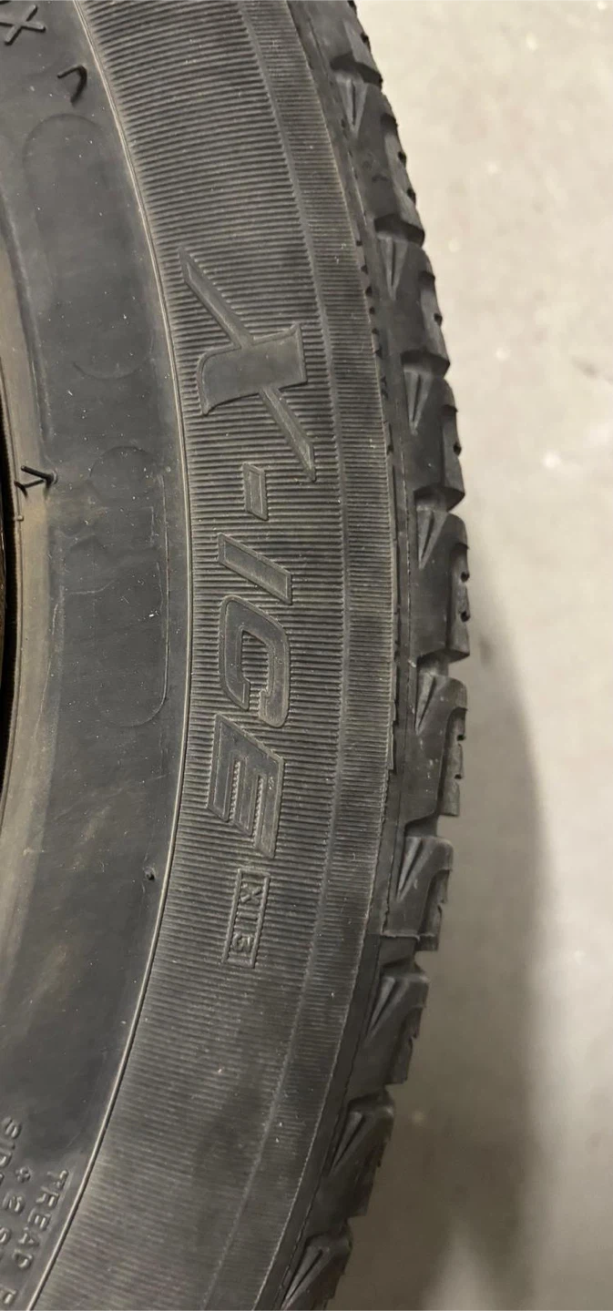 Michelin X-Ice 205/65R15 Winter Tires - photo 3